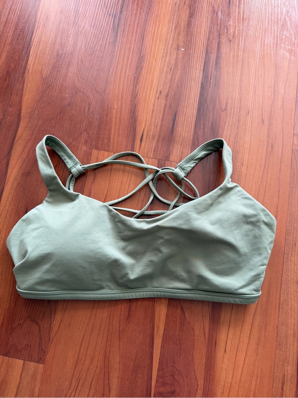Lululemon sports bra